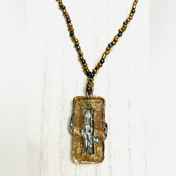 Desert Cactus Seed Bead Necklace - Picture 3 of 7